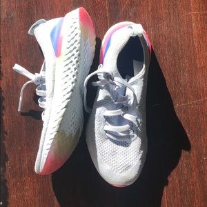 Nike Epic React Flyknit 2